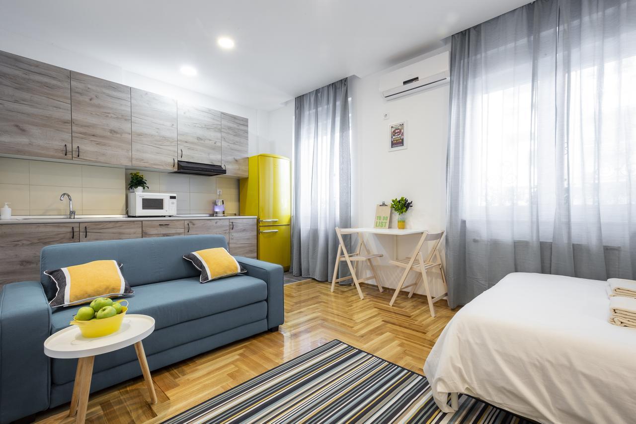 Giallo Apartment - Free Private Parking Нови-Сад Экстерьер фото